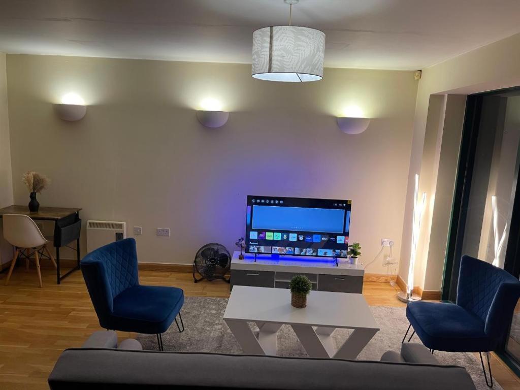 2 Bedrooms, 2 Bathrooms Stunning Penthouse City View Bradford  Exterior photo